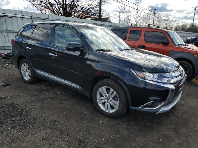 Паркетники MITSUBISHI OUTLANDER 2016 Чорний