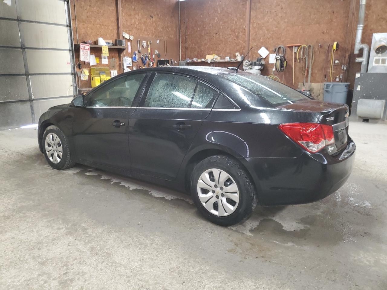 2012 Chevrolet Cruze - Image 2