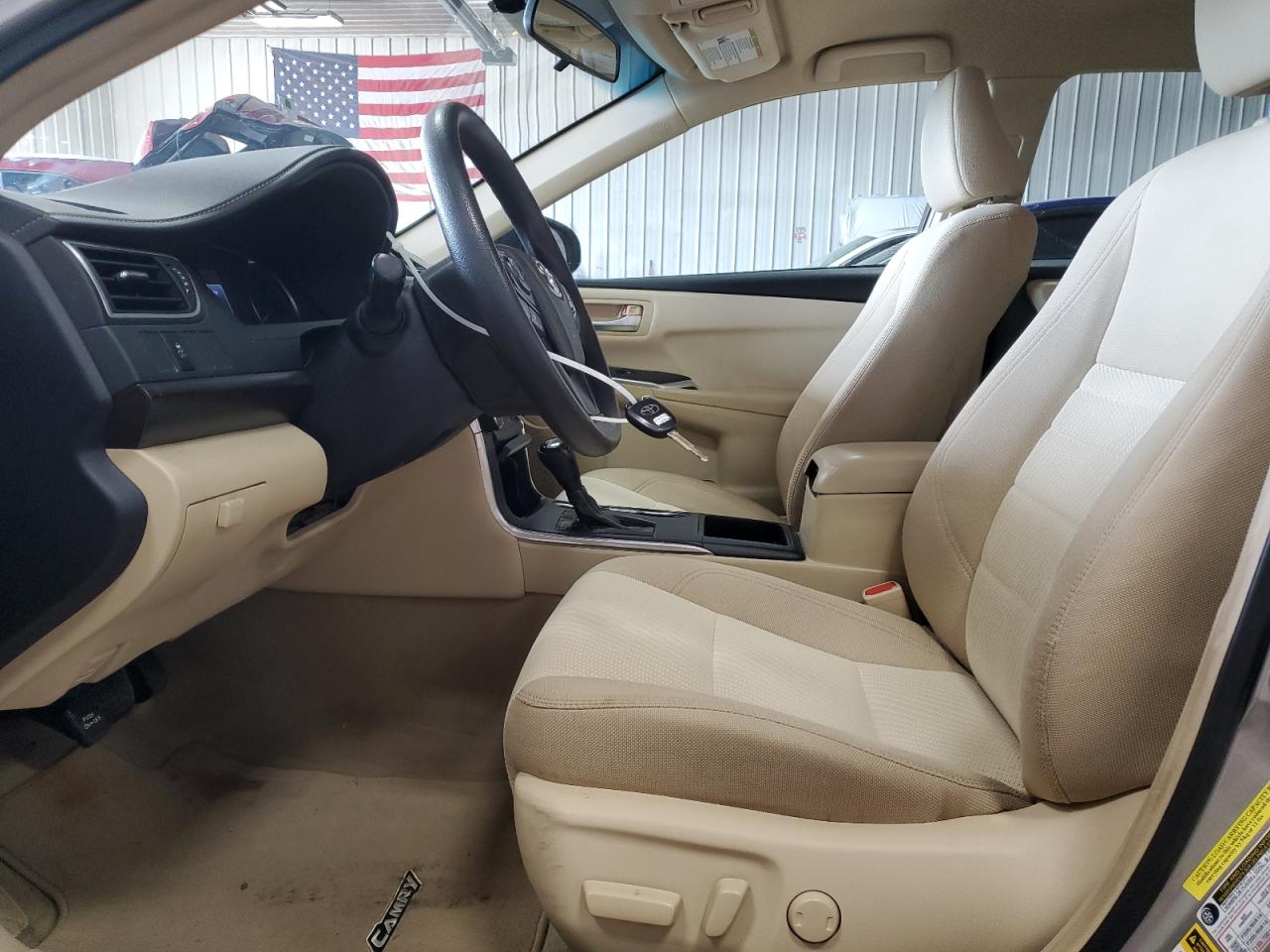 4t1bf1fk8hu733645 4T1BF1FK8HU733645 2017 Toyota Camry Le