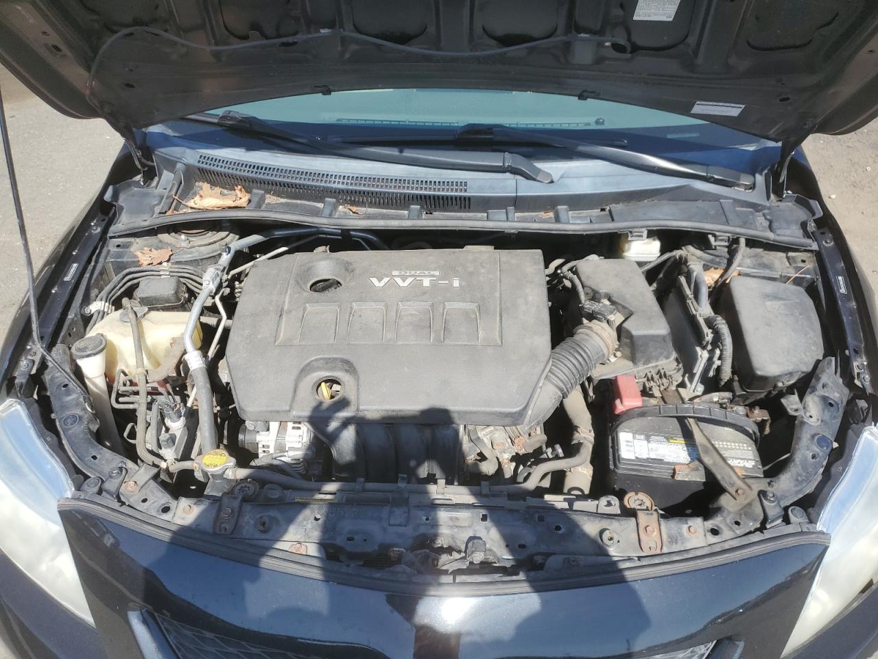 2010 Toyota Corolla - Image 12