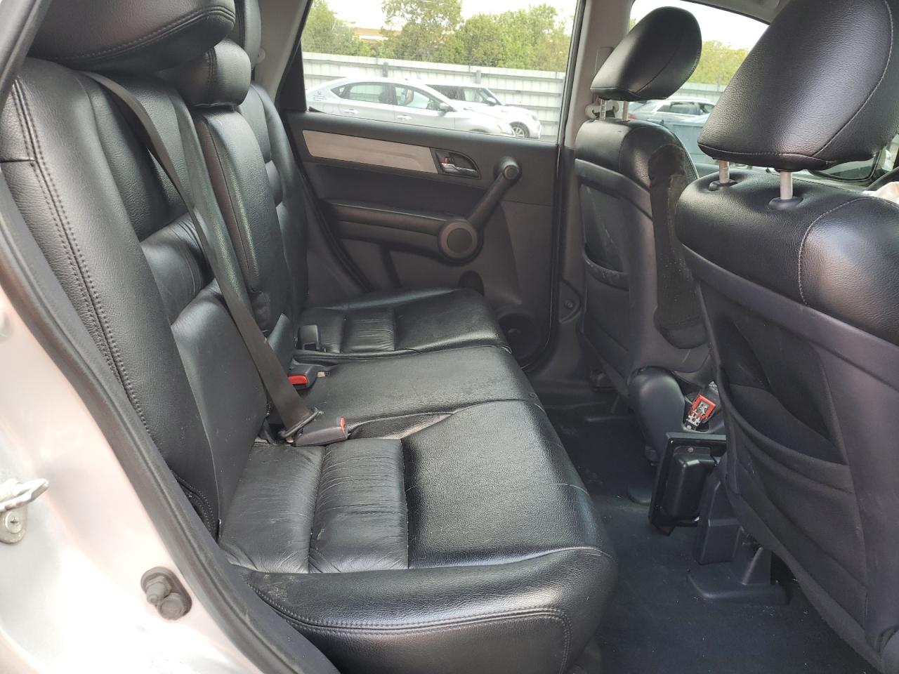 2010 Honda CR-V - Image 11