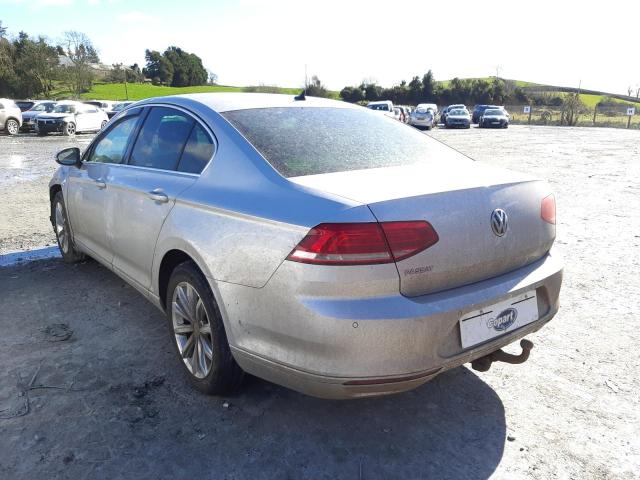 2018 VOLKSWAGEN PASSAT SE