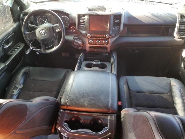  RAM 1500 2022 Красный