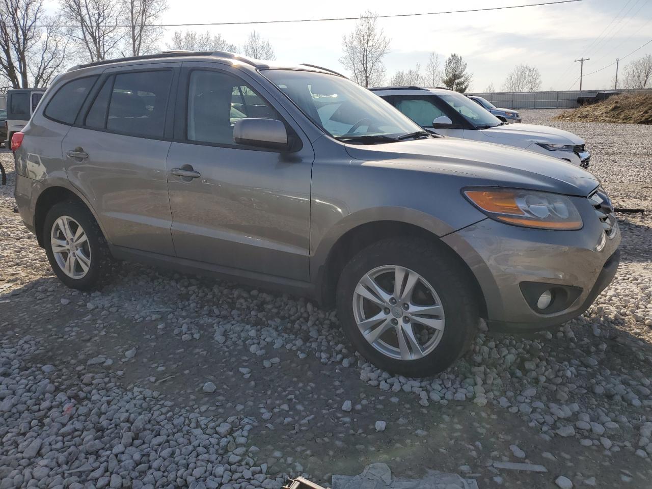 2011 Hyundai Santa Fe - Image 4