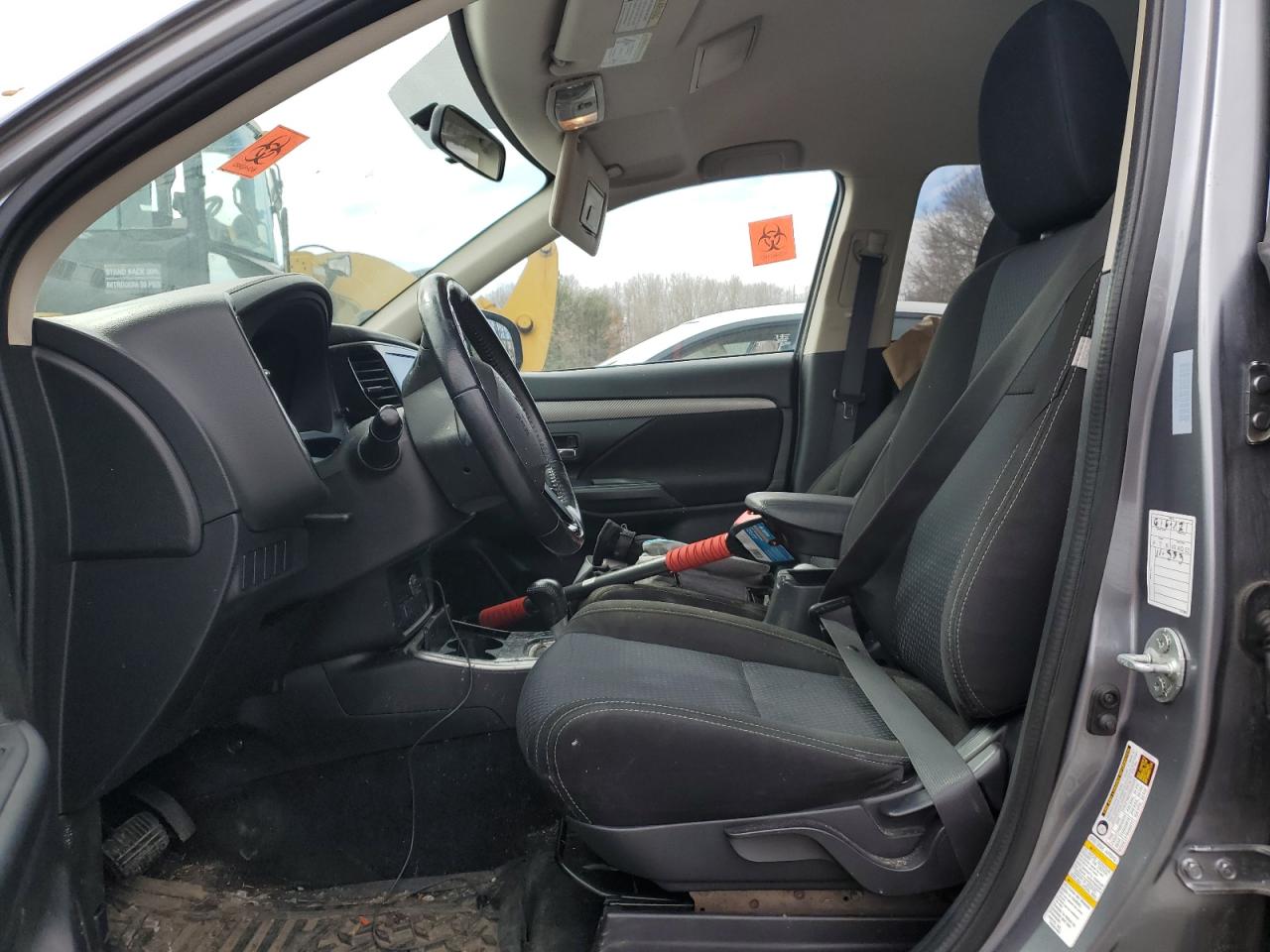 2017 Mitsubishi Outlander - Image 7