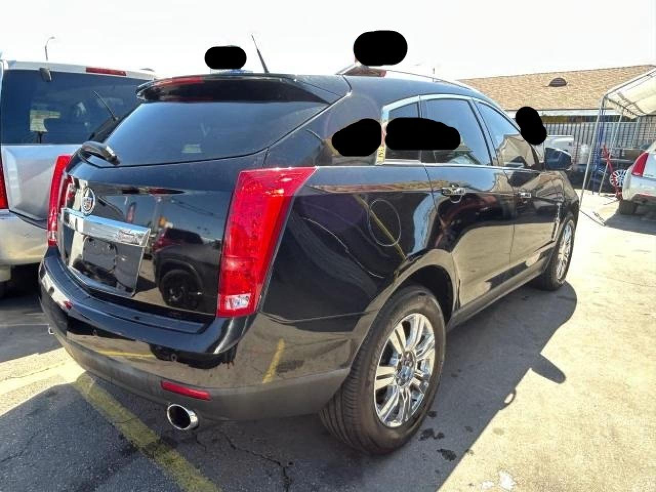 2010 Cadillac SRX - Image 4