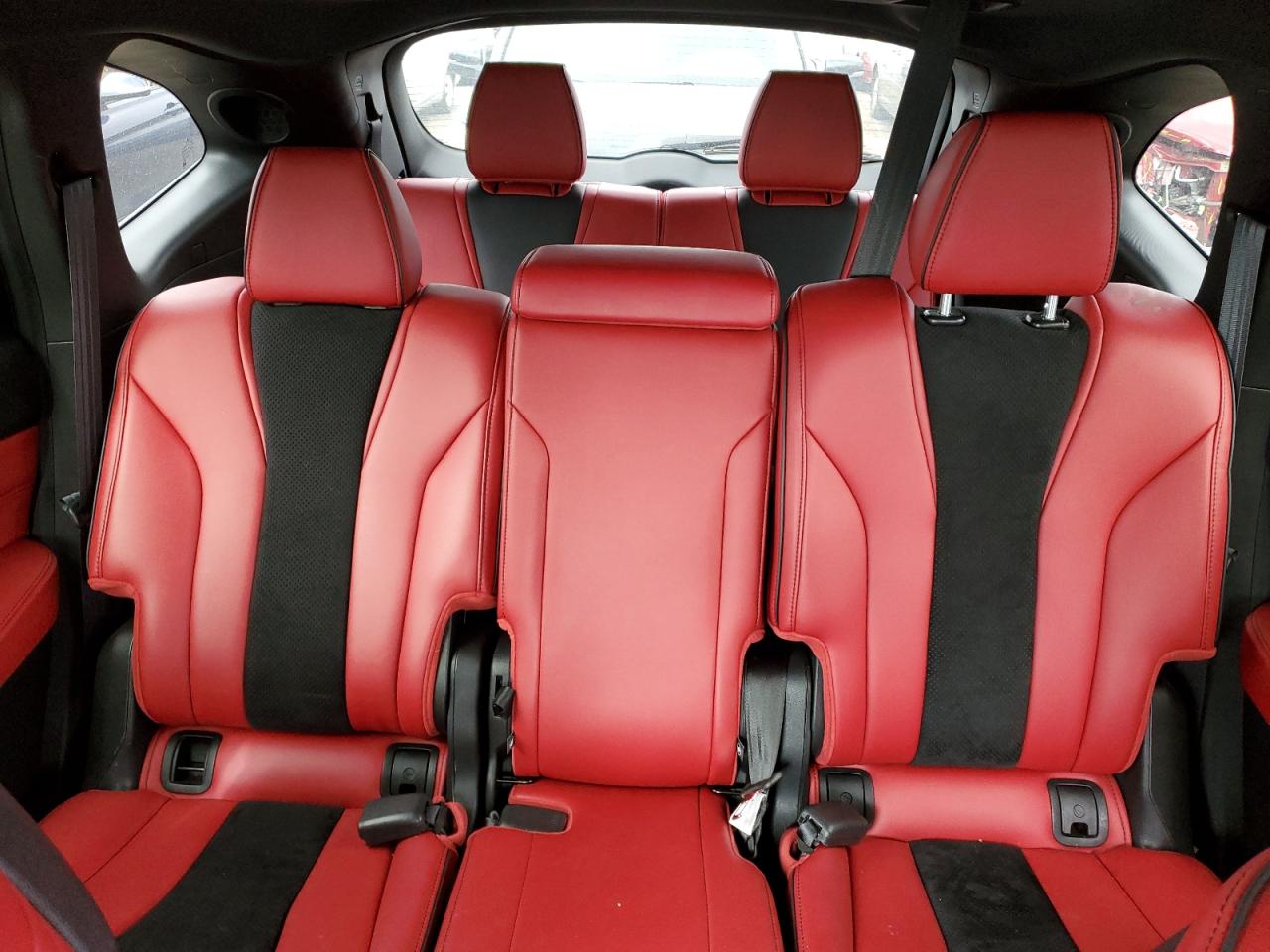 2022 Acura MDX - Image 10