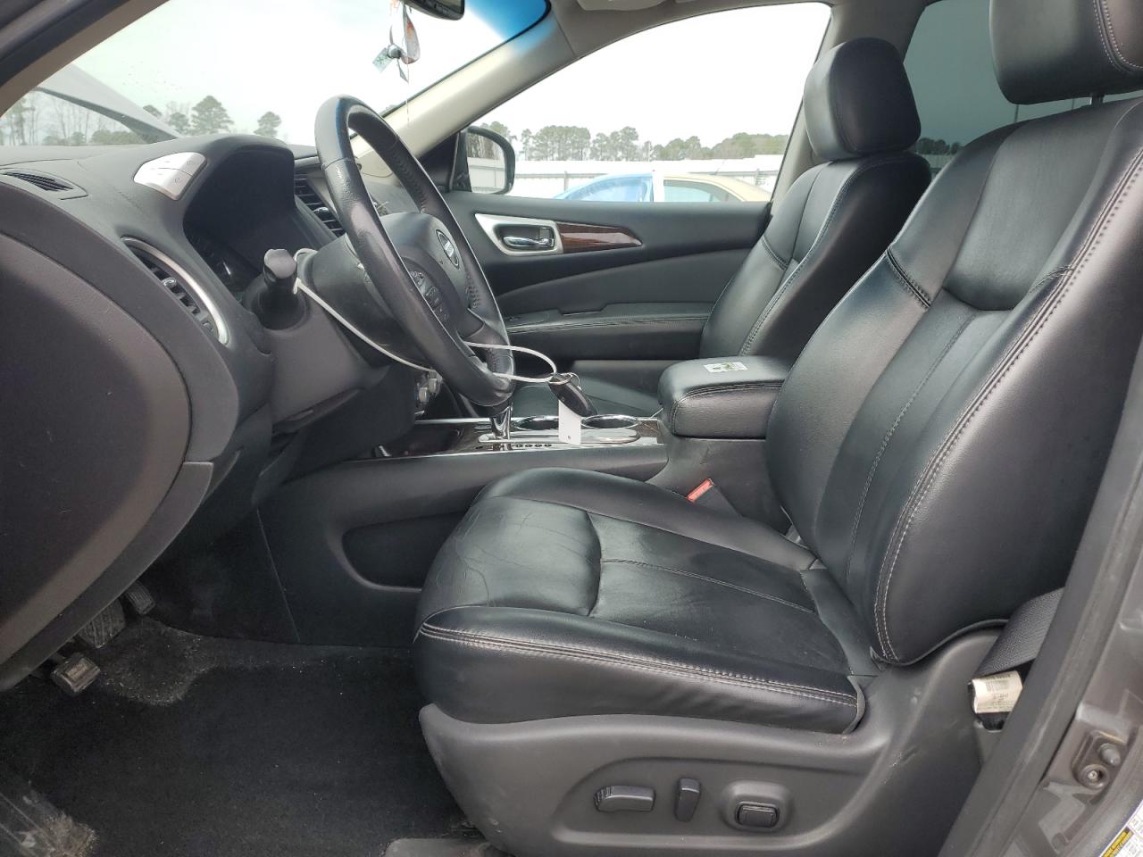 2015 Nissan Pathfinder - Image 7