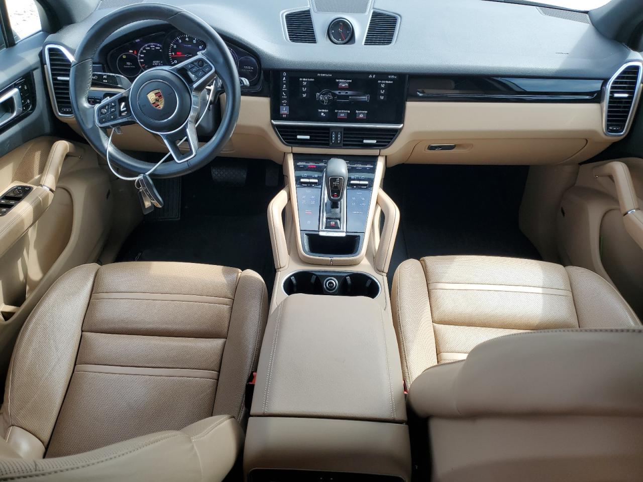 2019 Porsche Cayenne - Image 8