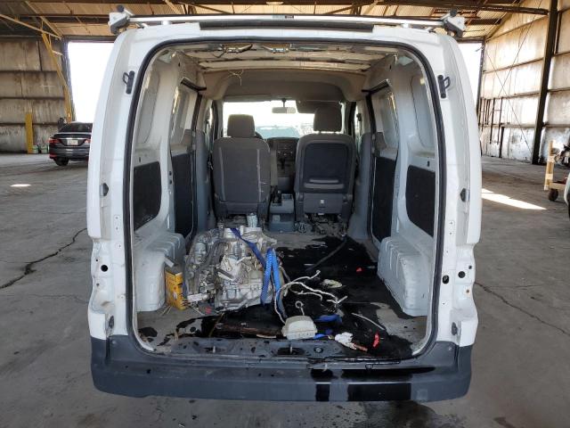 Фургоны NISSAN NV 2015 Белый