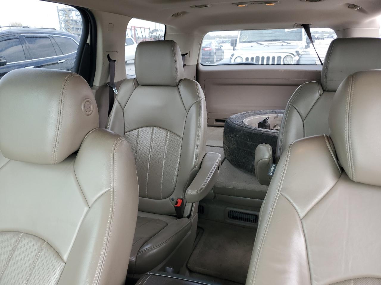 2014 GMC Acadia - Image 10