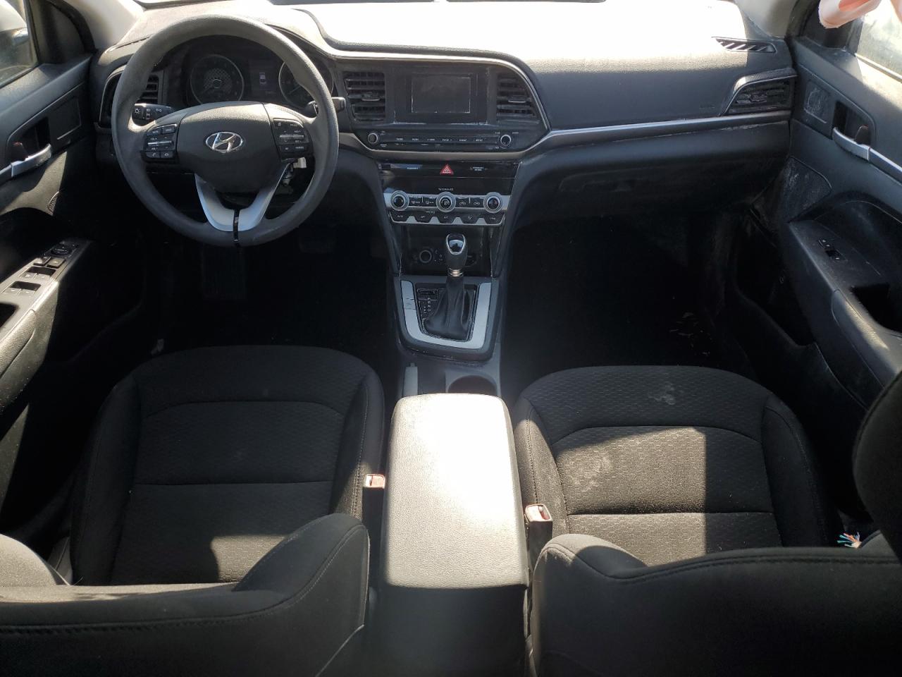 2020 Hyundai Elantra - Image 8
