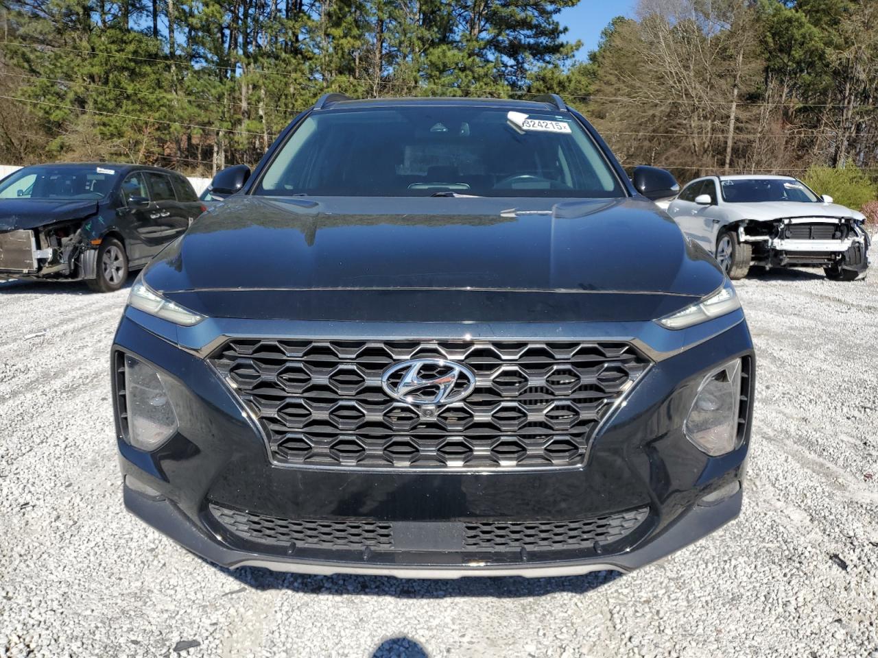 2019 Hyundai Santa Fe - Image 5