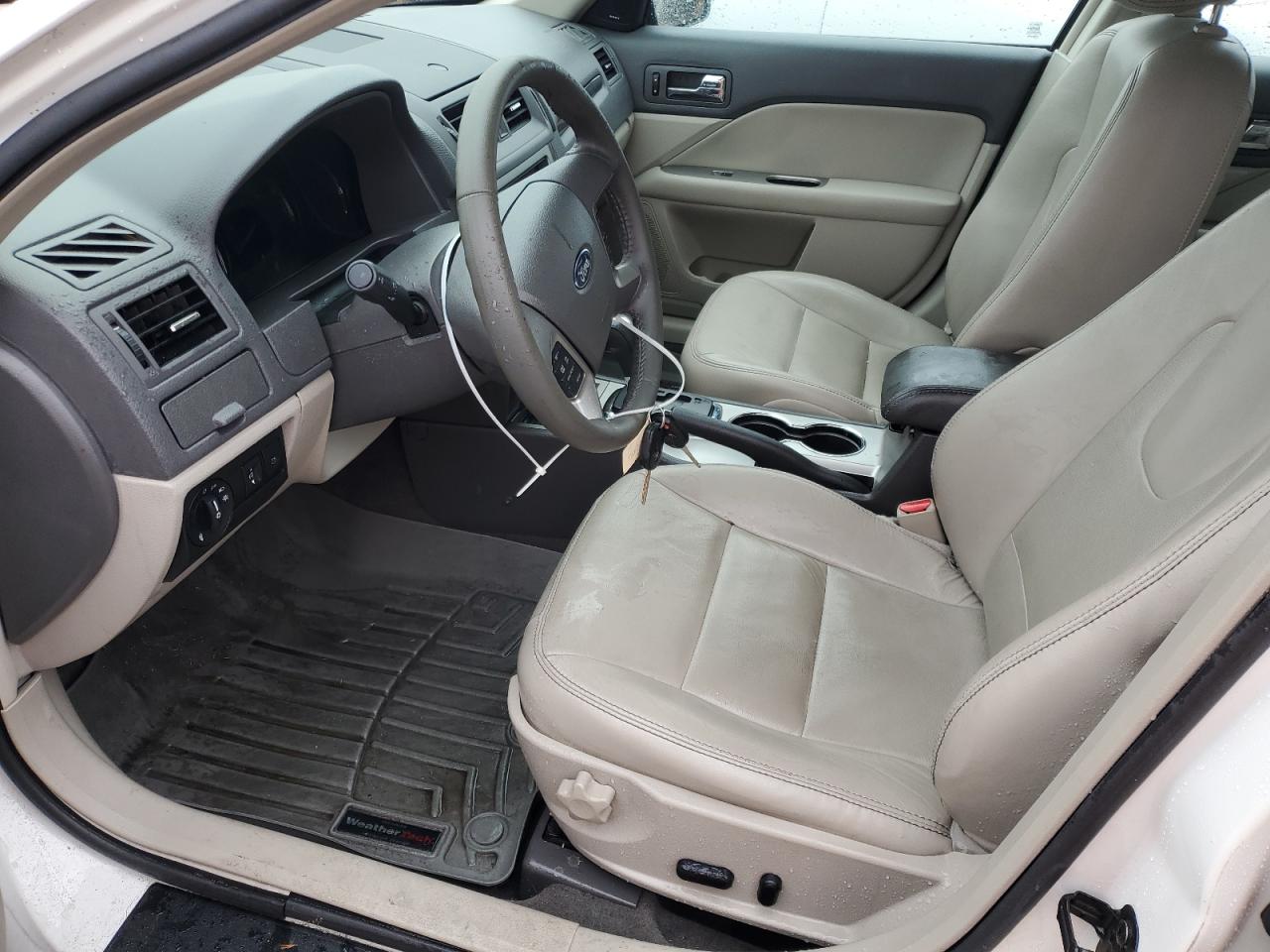 2010 Ford Fusion - Image 7