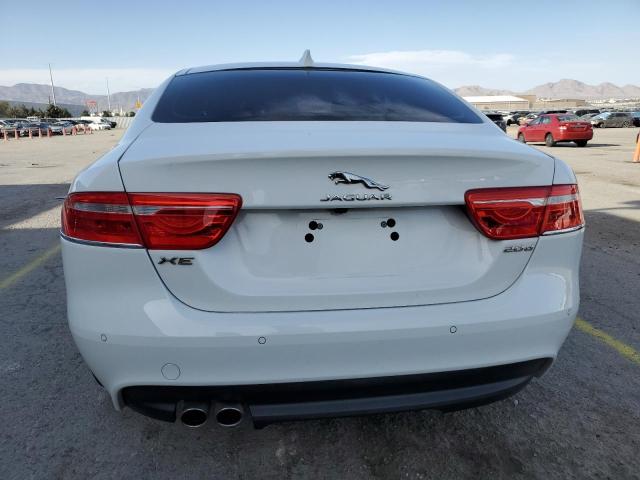  JAGUAR XE 2018 Белы