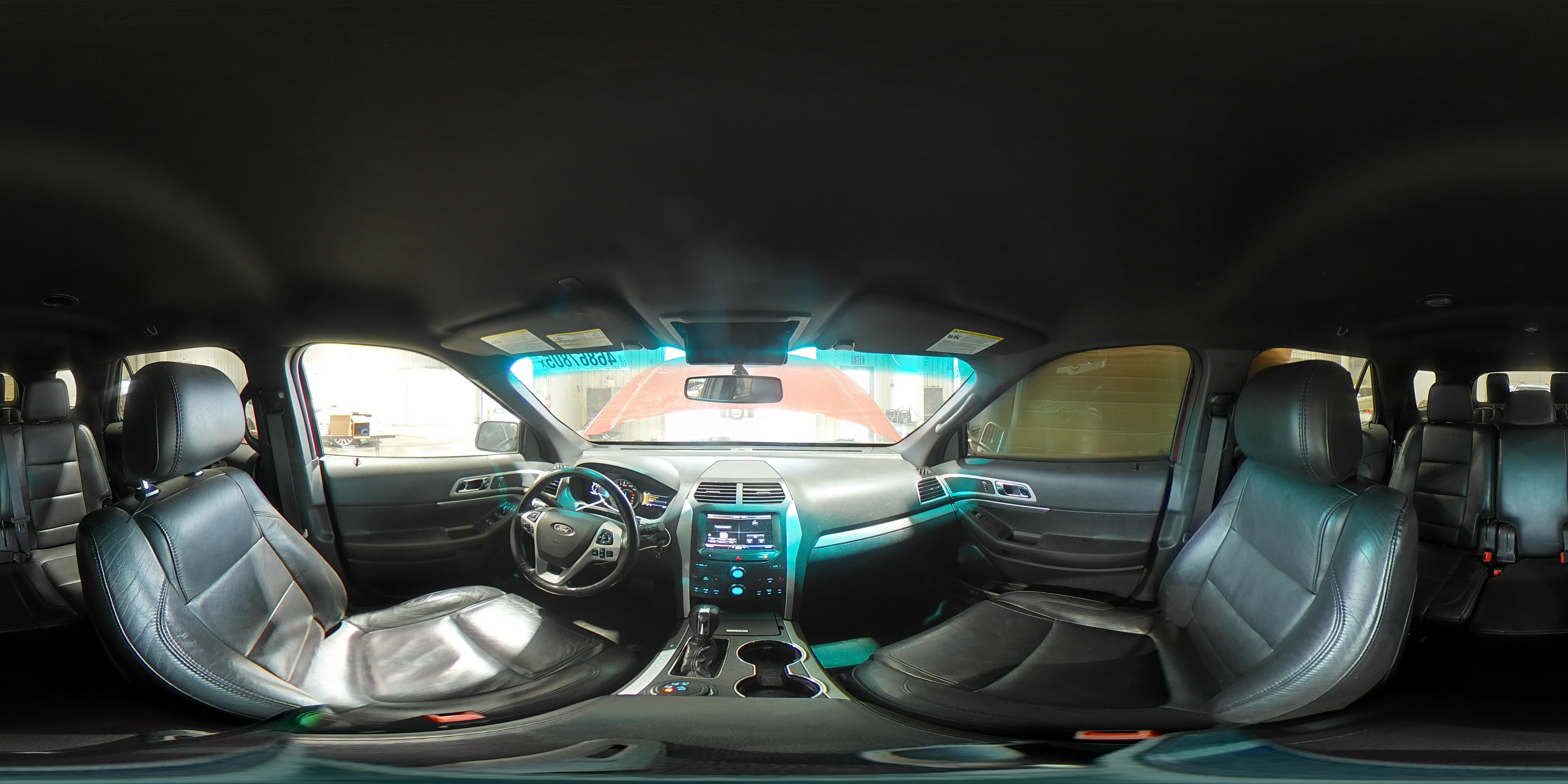 2015 Ford Explorer - Image 15