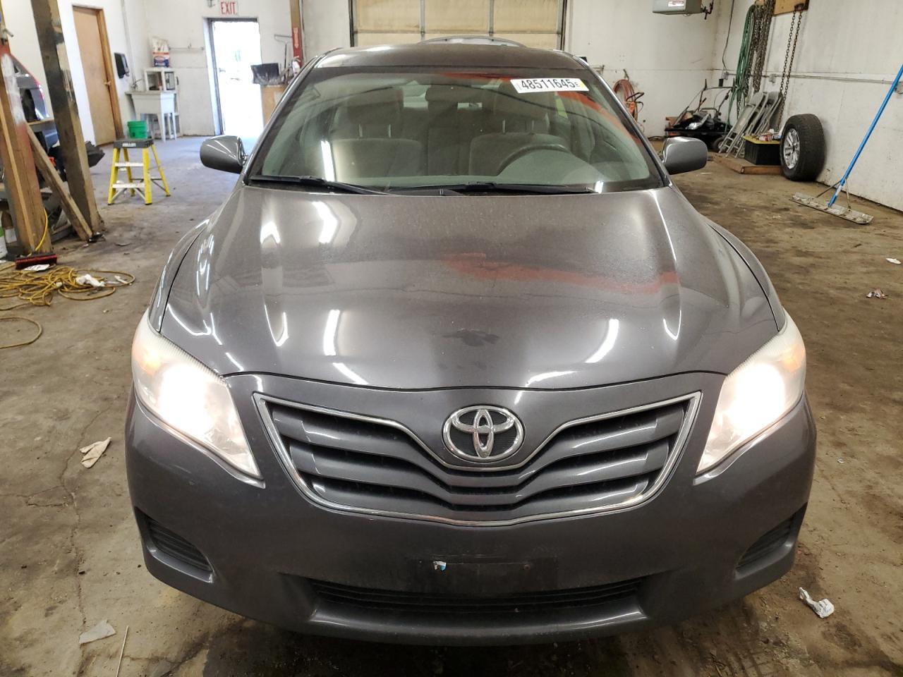 2011 Toyota Camry - Image 5