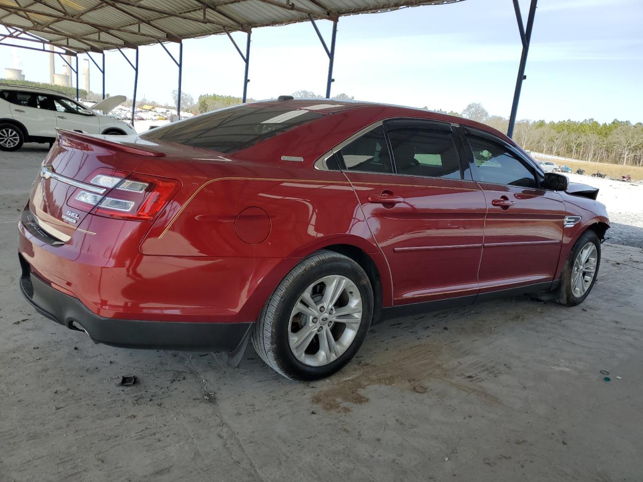 2015 Ford Taurus - Image 3