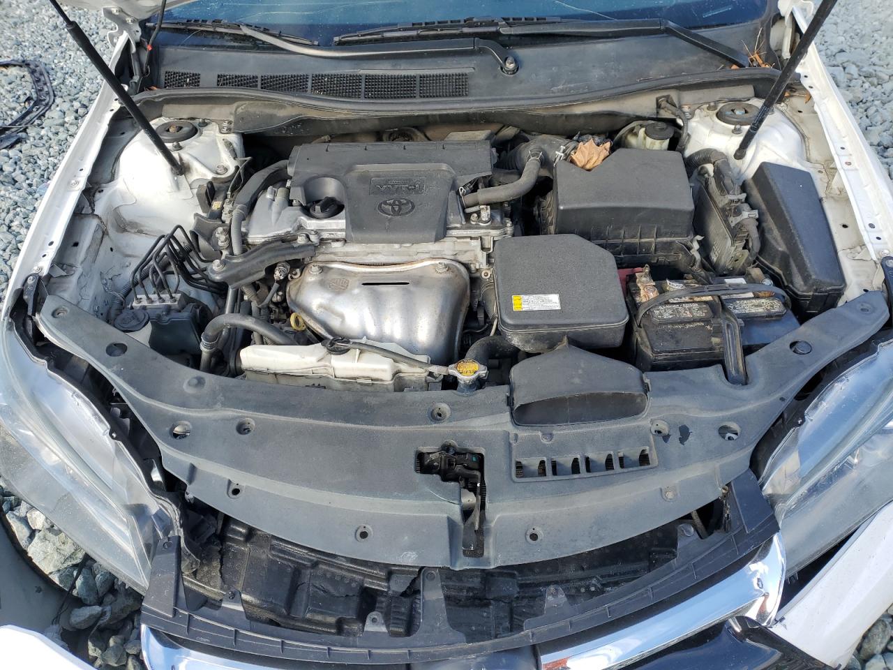 2015 Toyota Camry - Image 11