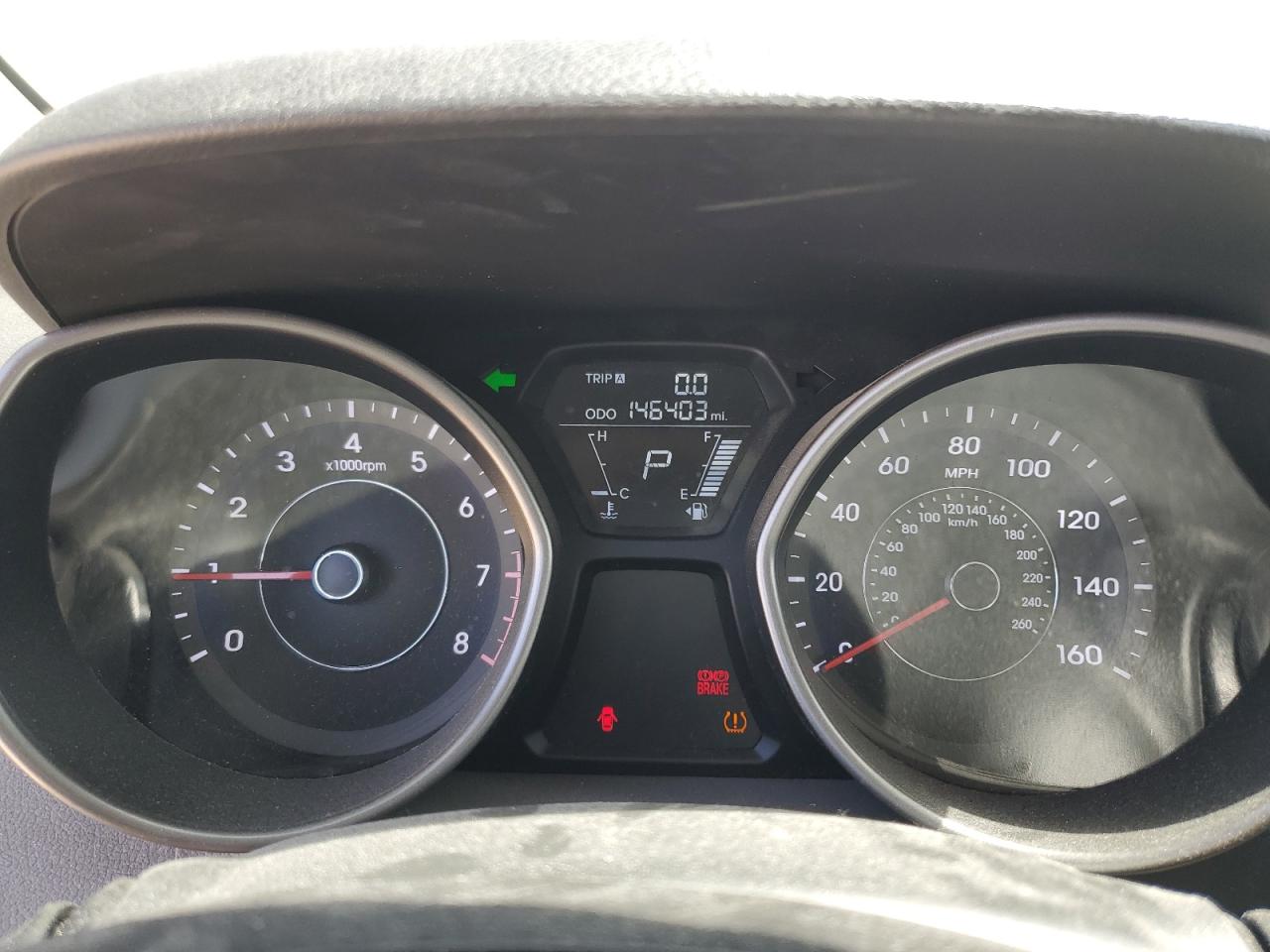 2013 Hyundai Elantra - Image 9