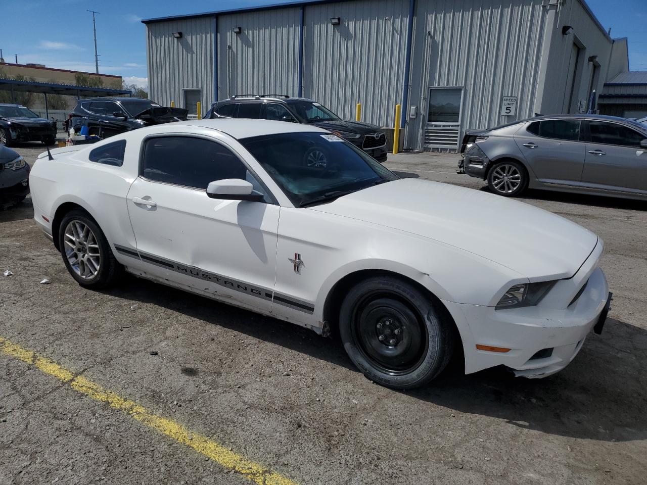2013 Ford Mustang - Image 4