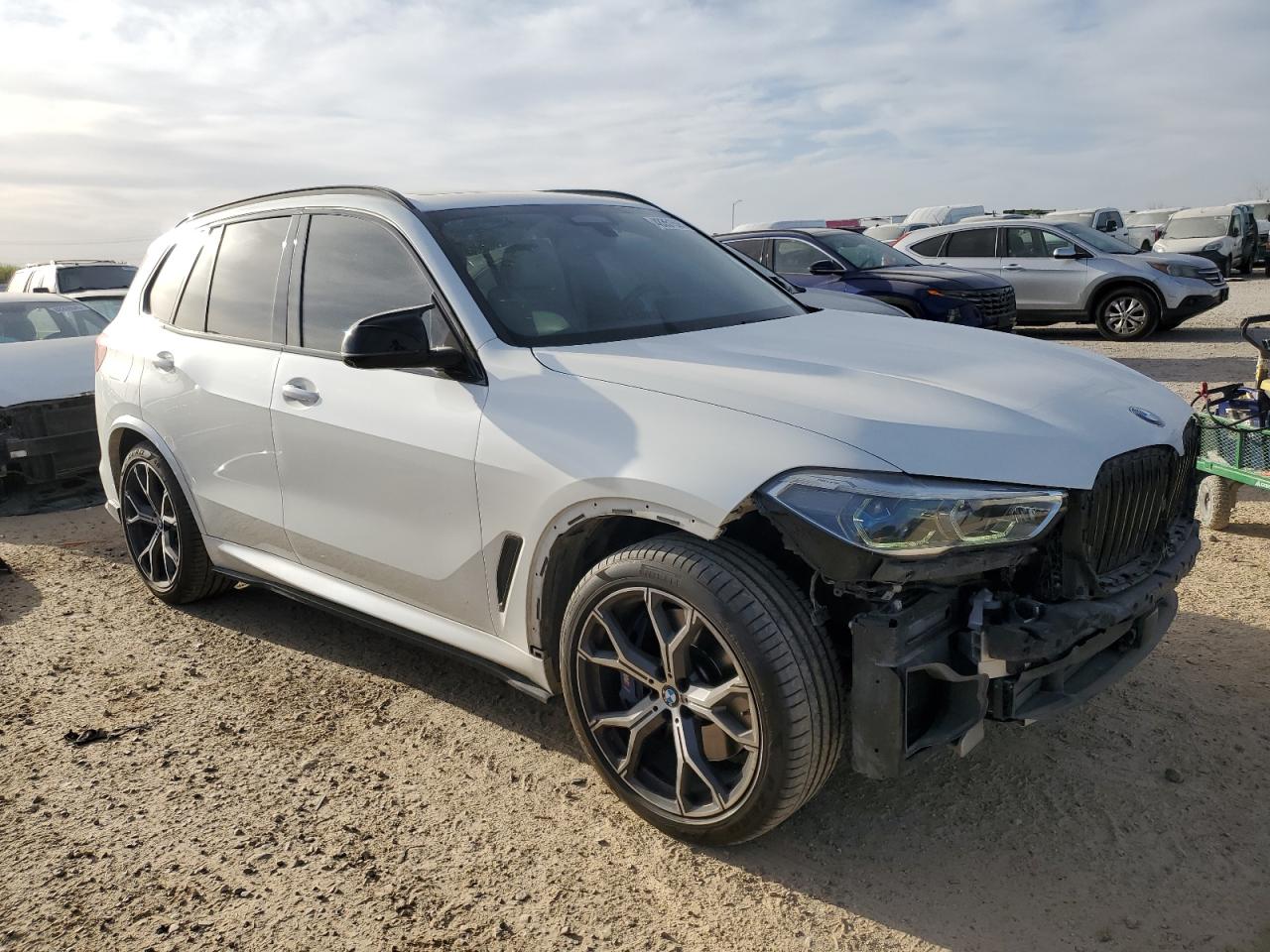 2019 BMW X5 - Image 4