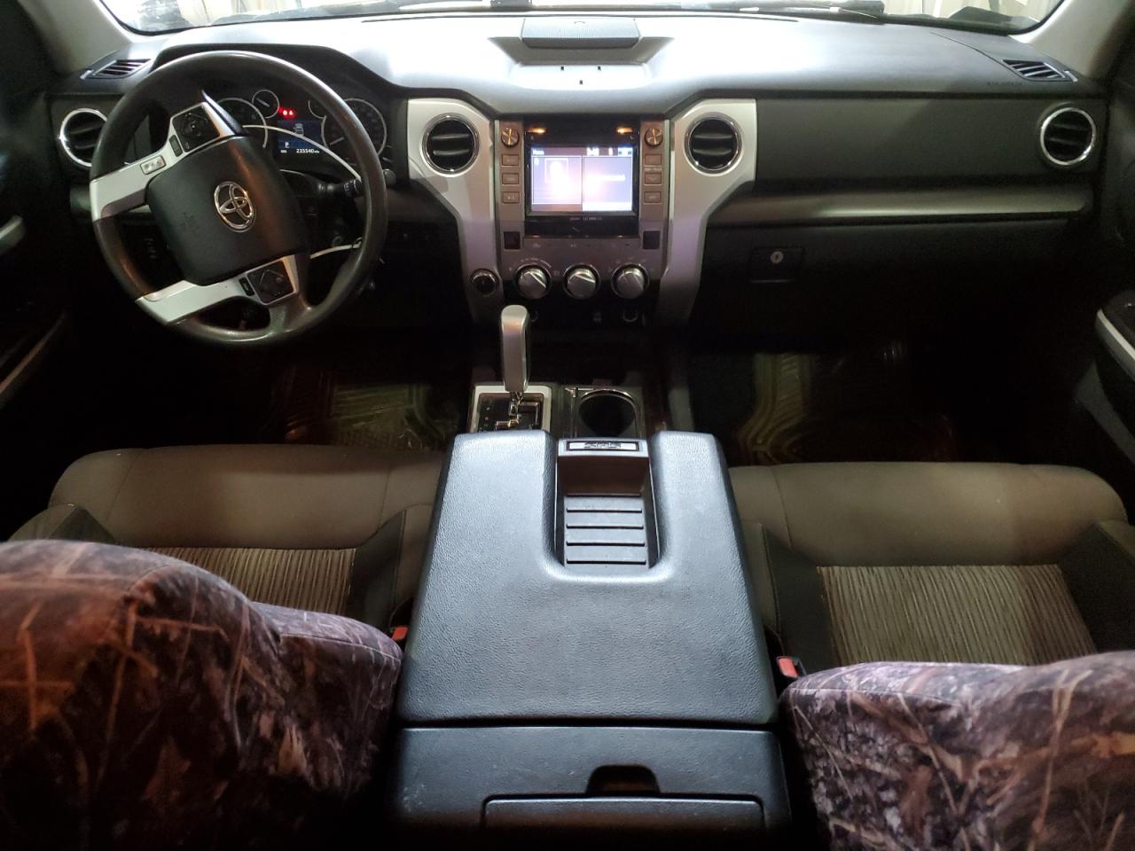 2014 Toyota Tundra - Image 8