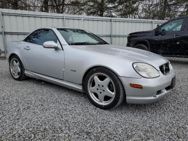 2001 MERCEDES-BENZ SLK 320