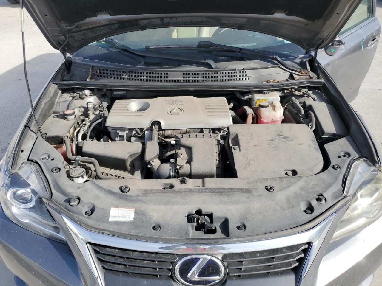 2015 Lexus CT - Image 11