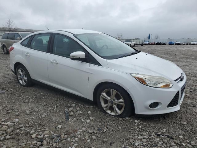  FORD FOCUS 2013 Белы