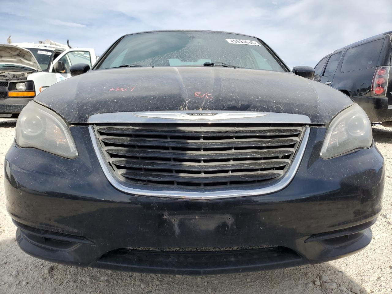 2013 Chrysler 200 - Image 5
