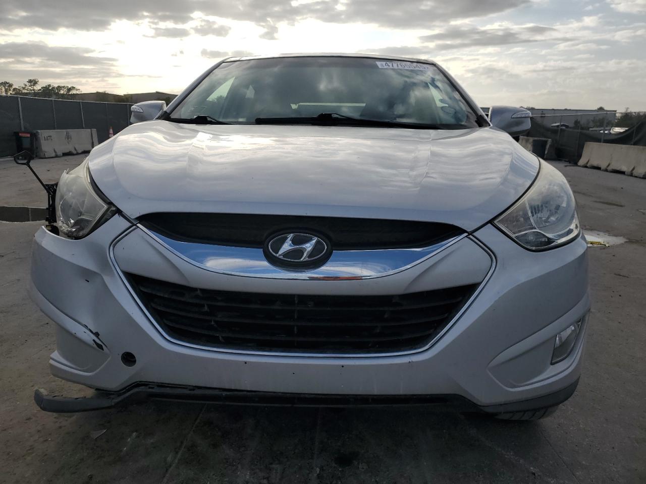 2010 Hyundai Tucson - Image 5