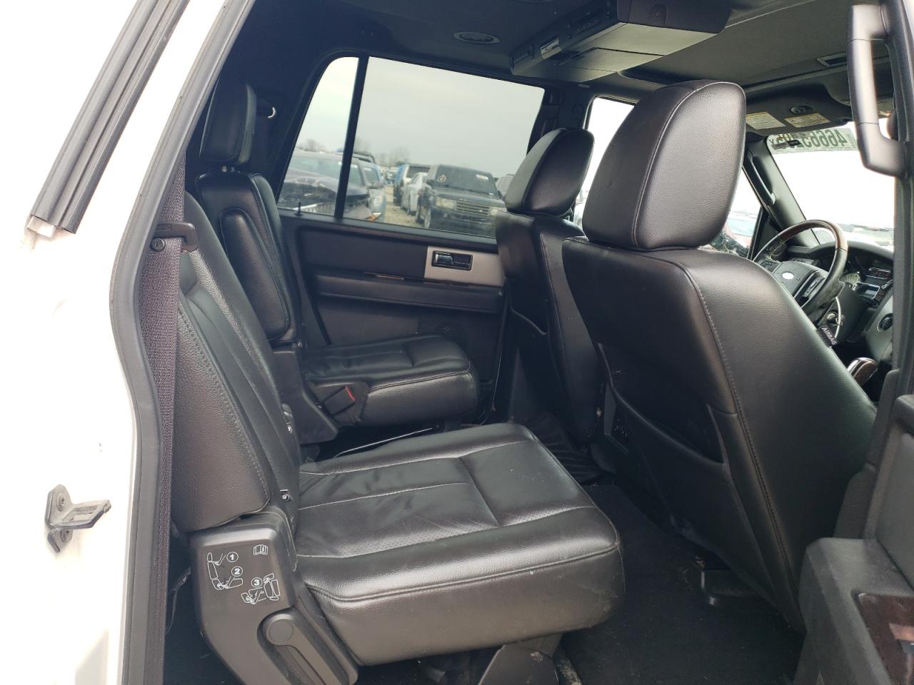 2010 Ford Expedition - Image 11