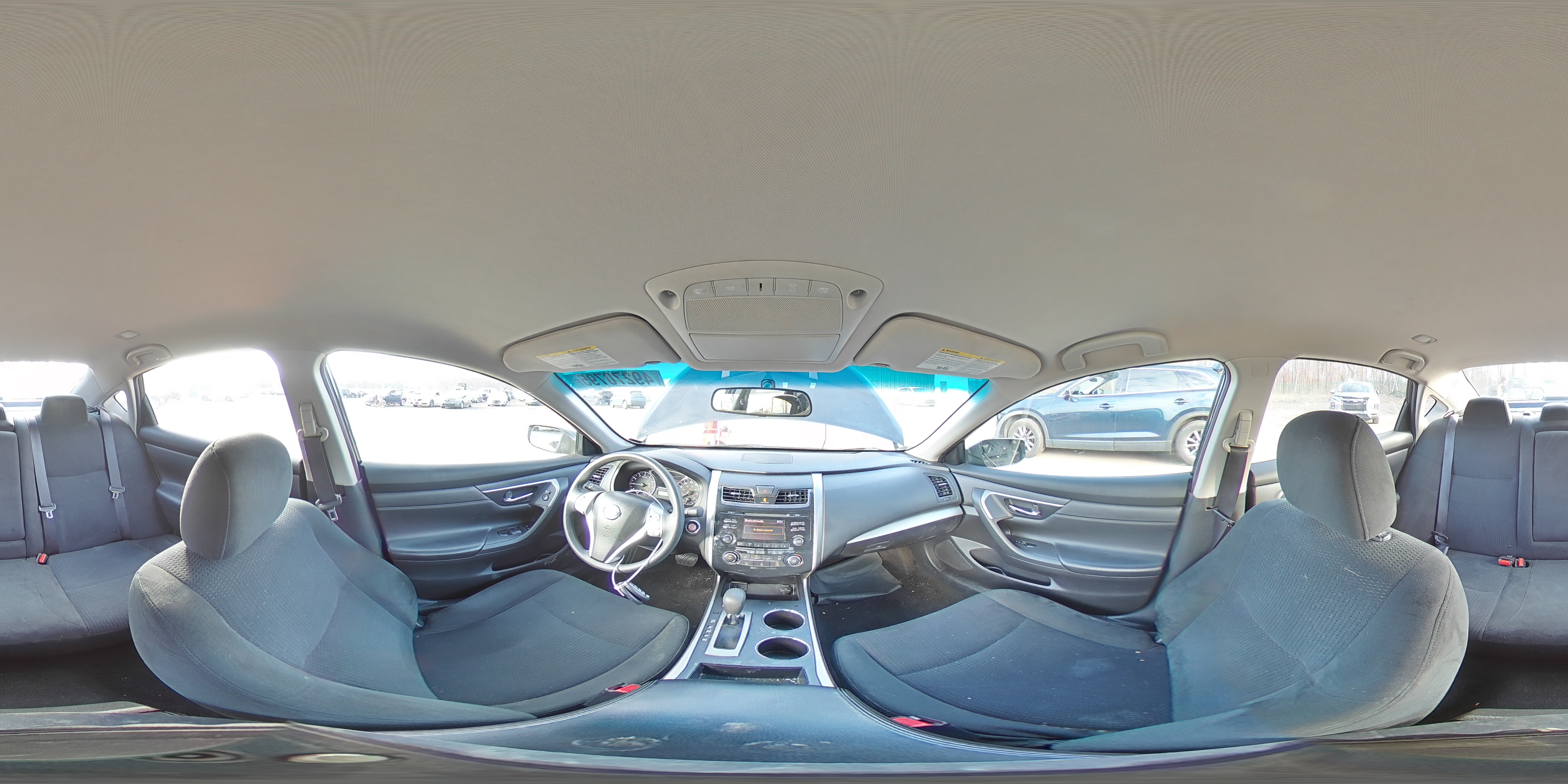 2015 Nissan Altima - Image 13