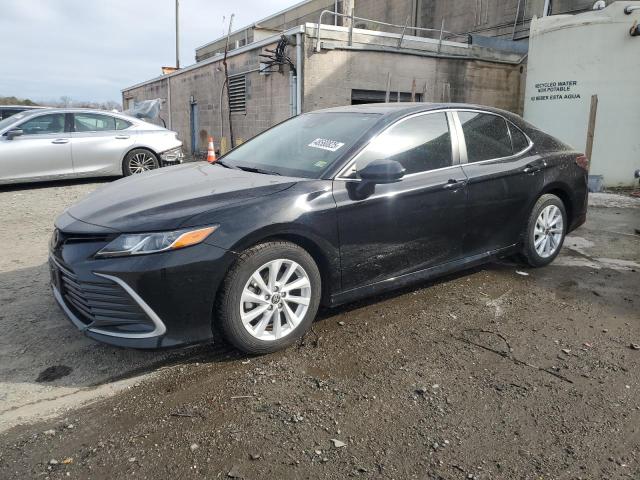 TOYOTA CAMRY LE 2022
