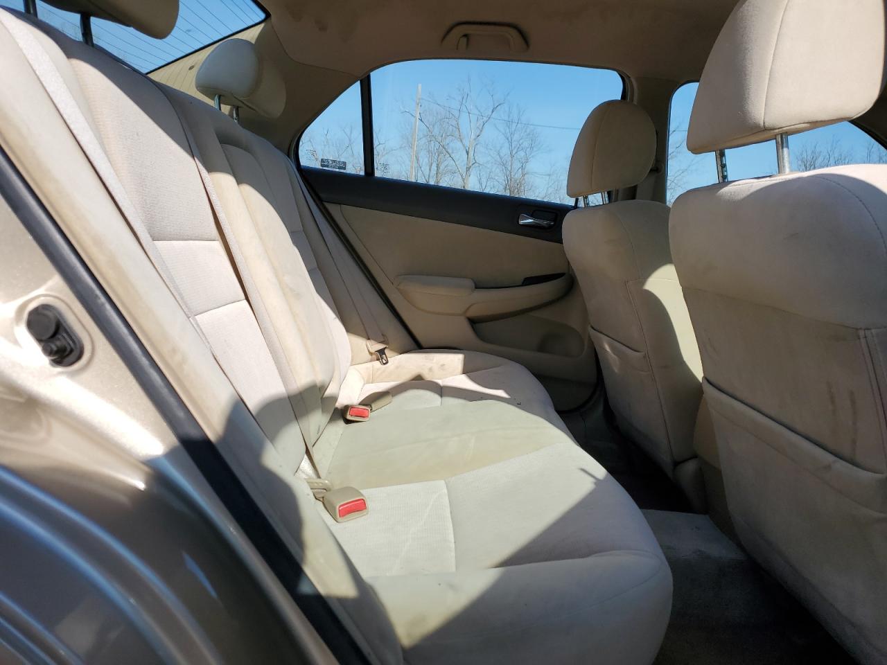 2003 Honda Accord - Image 10