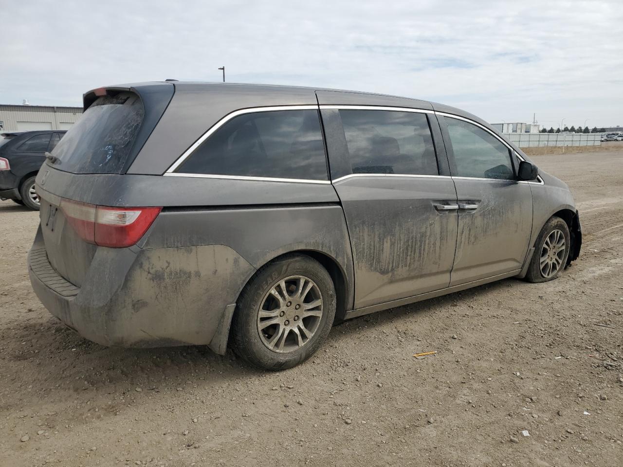 2011 Honda Odyssey - Image 3