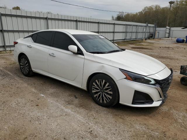  NISSAN ALTIMA 2023 White