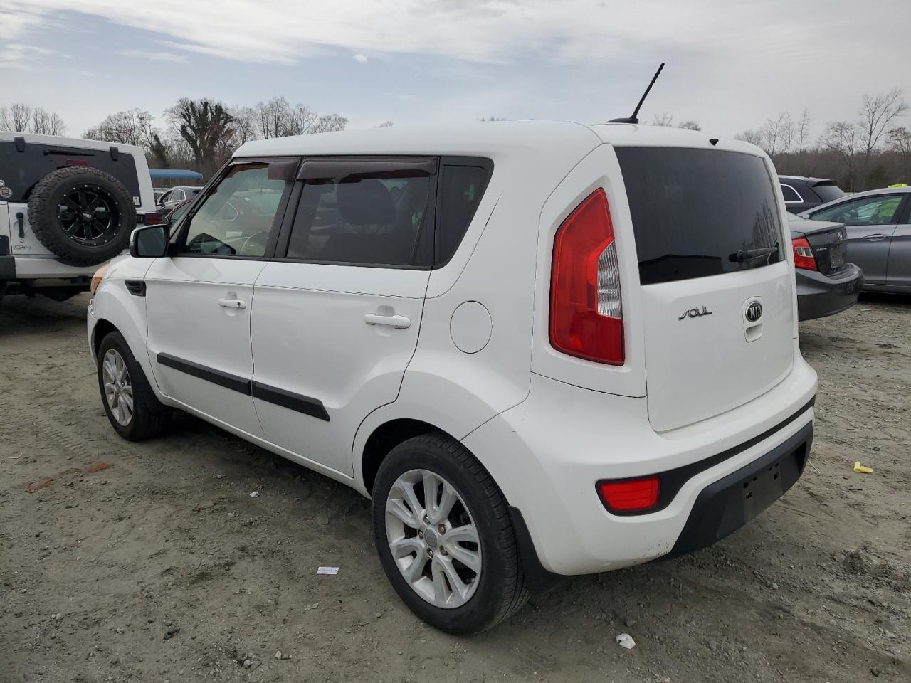 2013 Kia Soul - Image 2