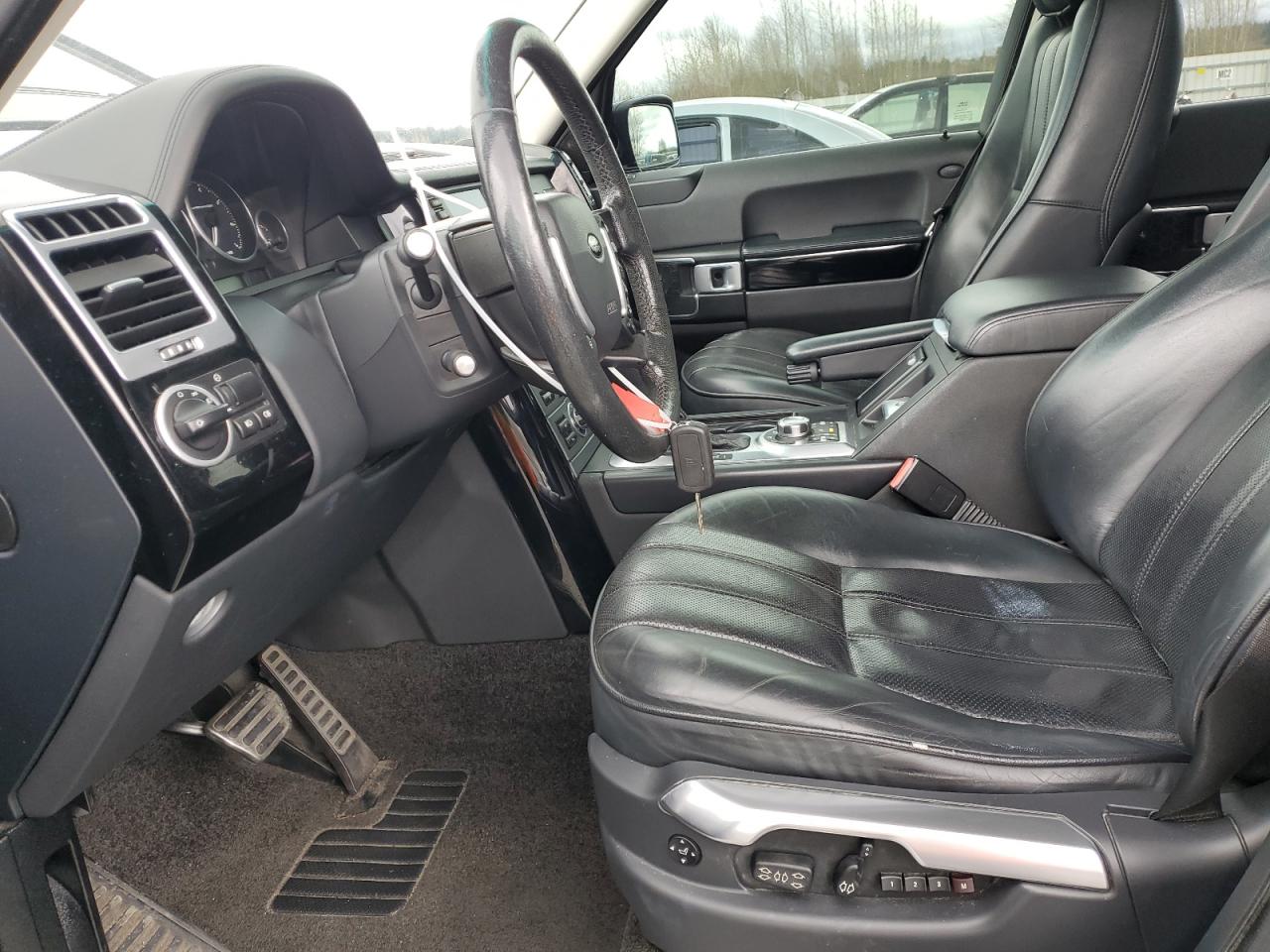 2007 Land Rover Range Rover - Image 7