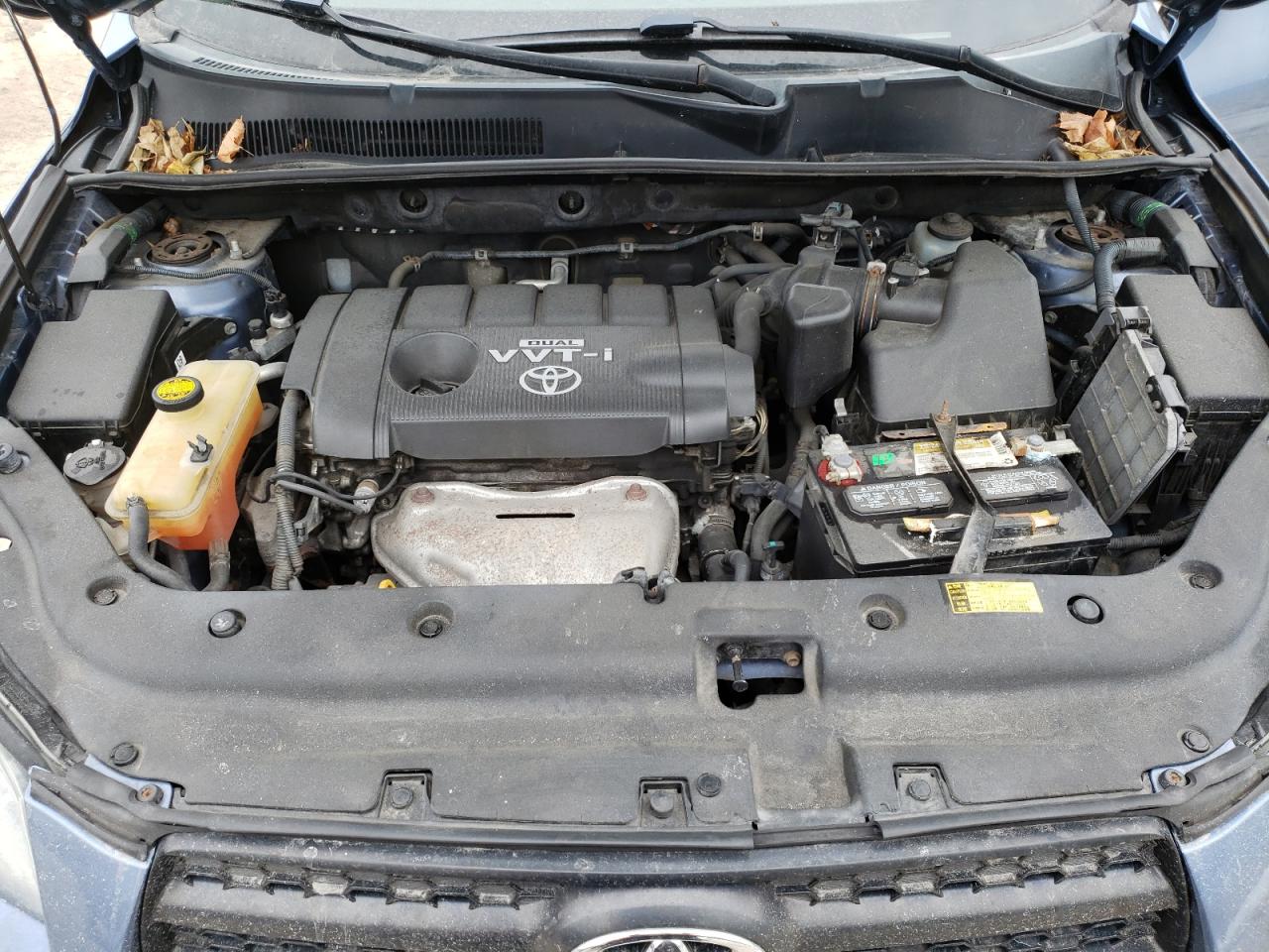 2010 Toyota RAV 4 - Image 12