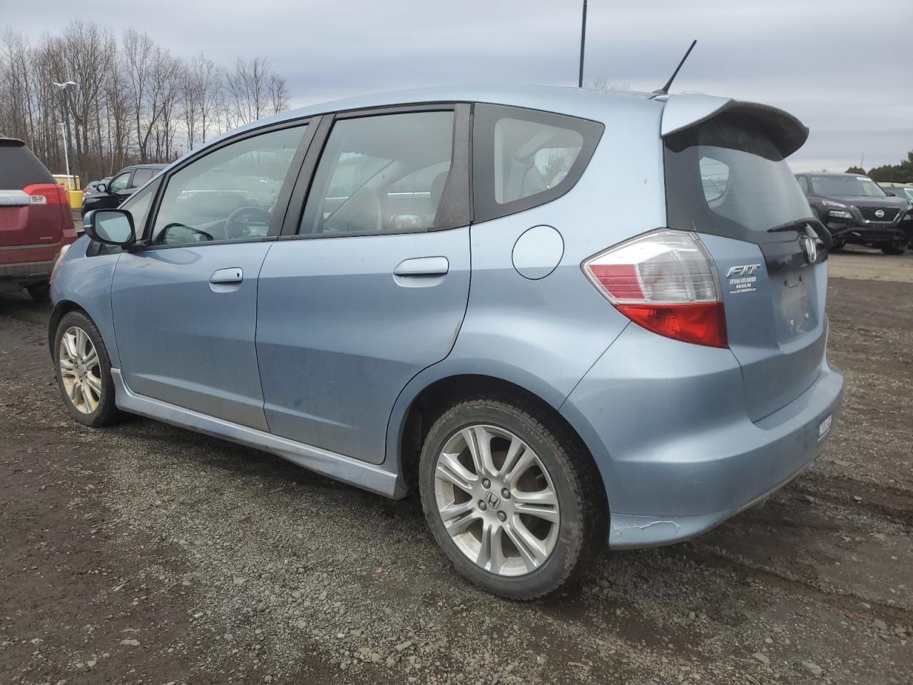 2011 Honda Fit - Image 2