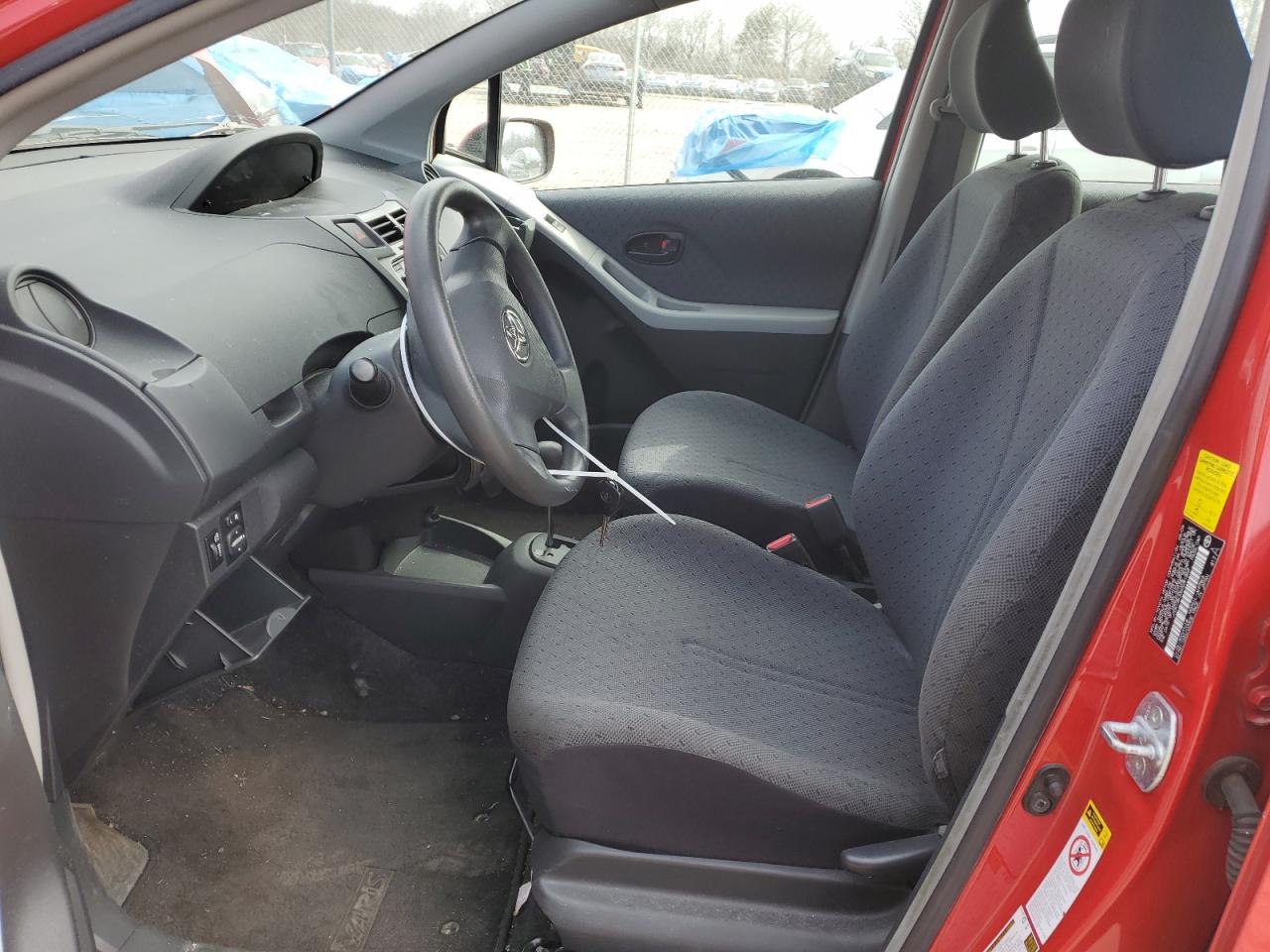 2010 Toyota Yaris - Image 7