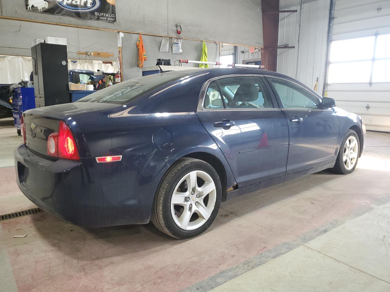 2011 Chevrolet Malibu - Image 3