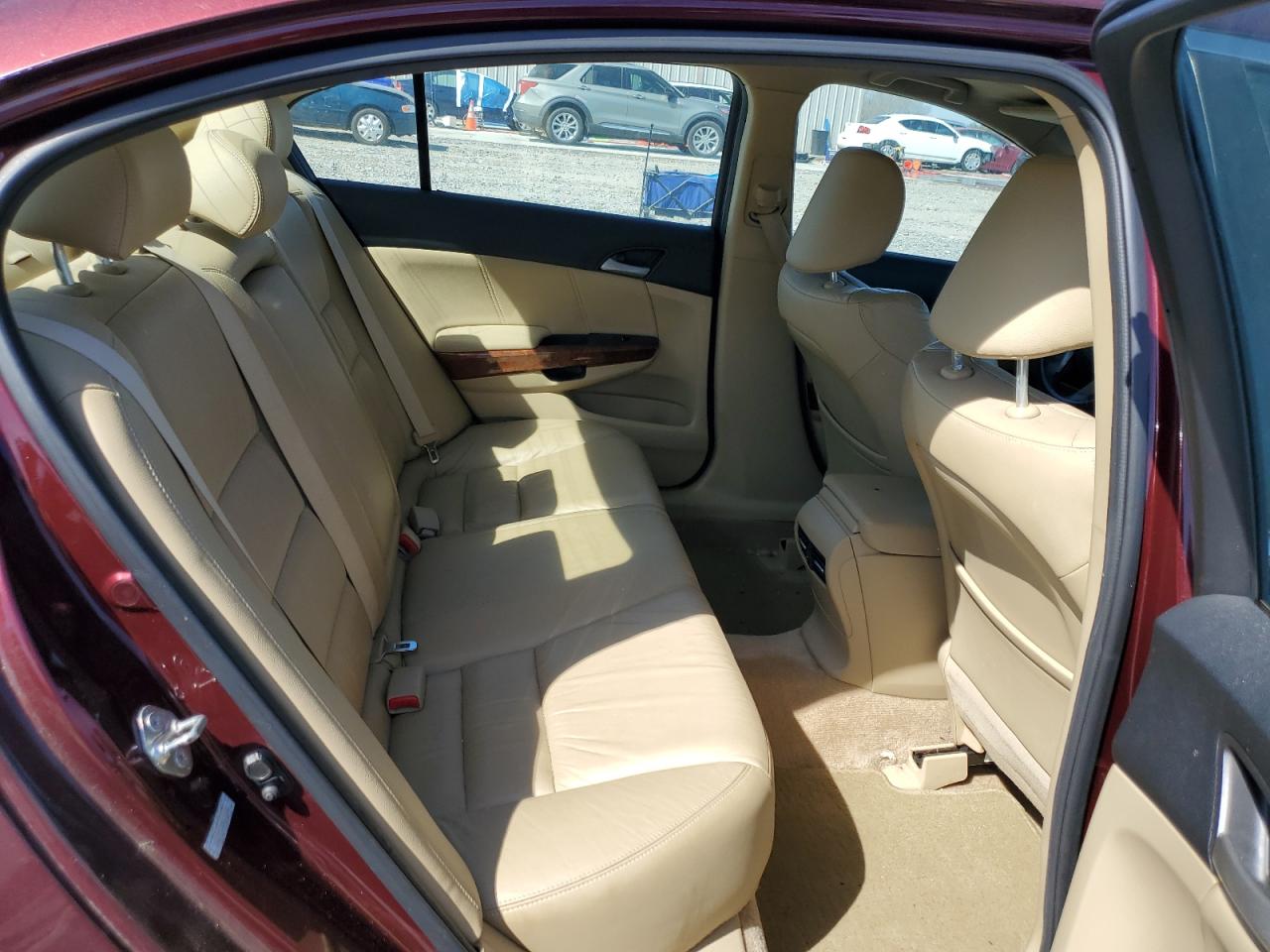 2011 Honda Accord - Image 10