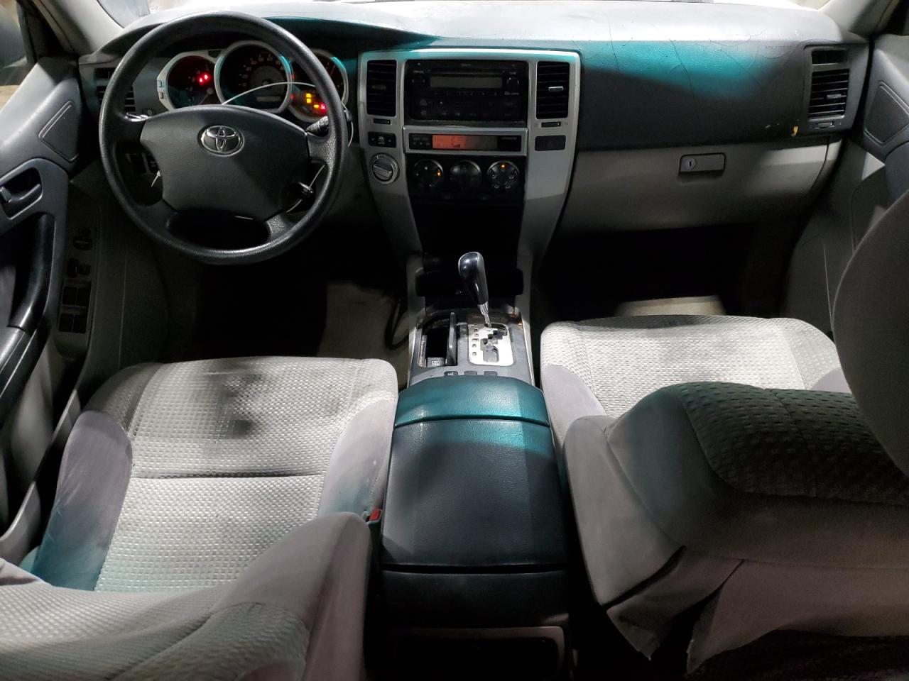 2004 Toyota 4Runner - Image 8