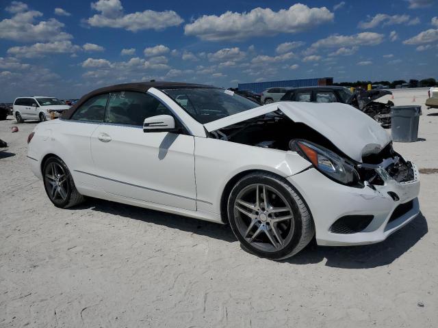  MERCEDES-BENZ E-CLASS 2014 Білий