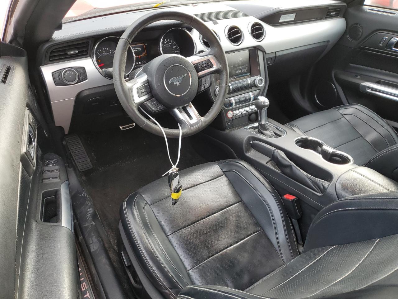 2015 Ford Mustang - Image 8