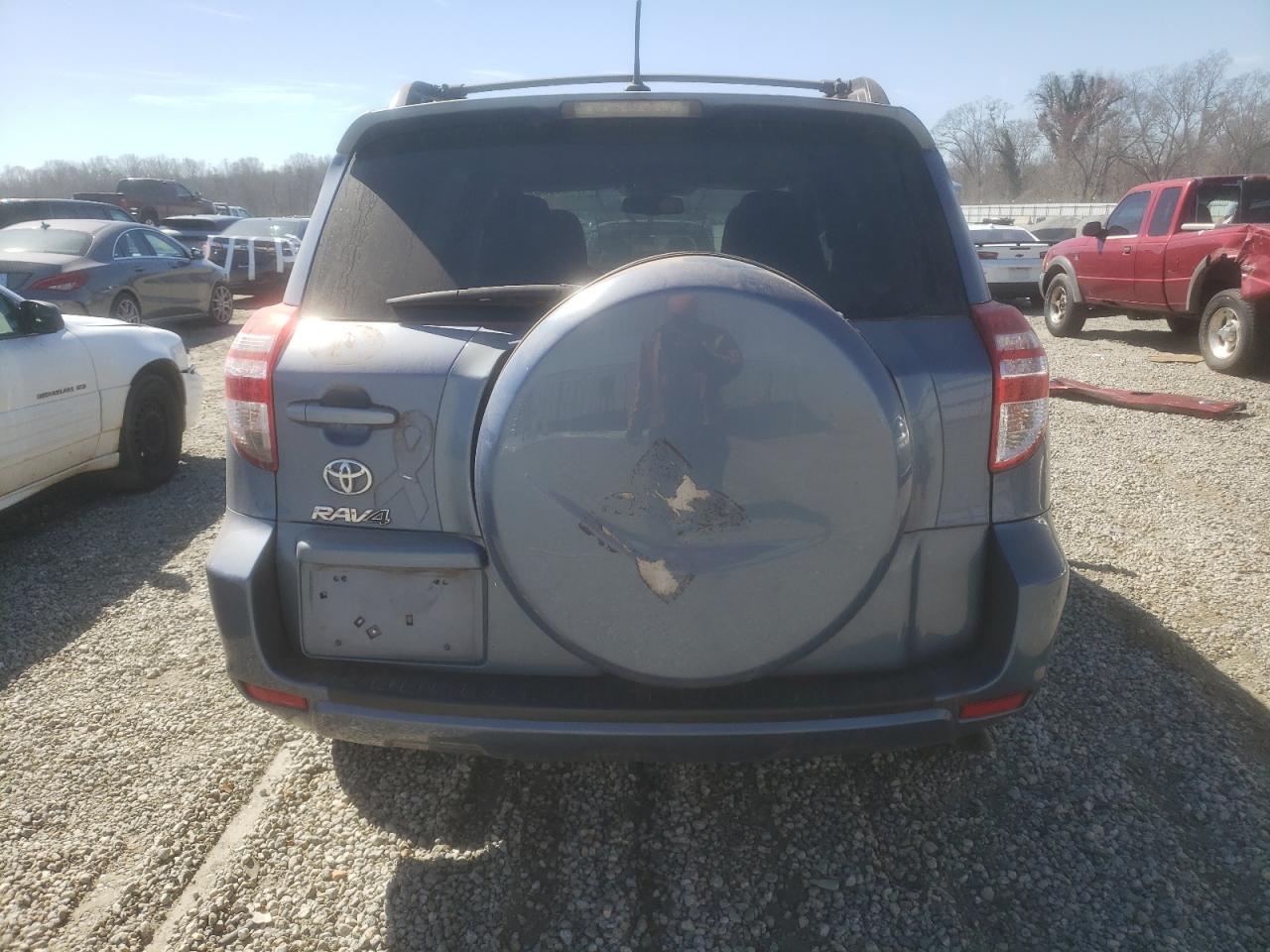 2011 Toyota RAV 4 - Image 6