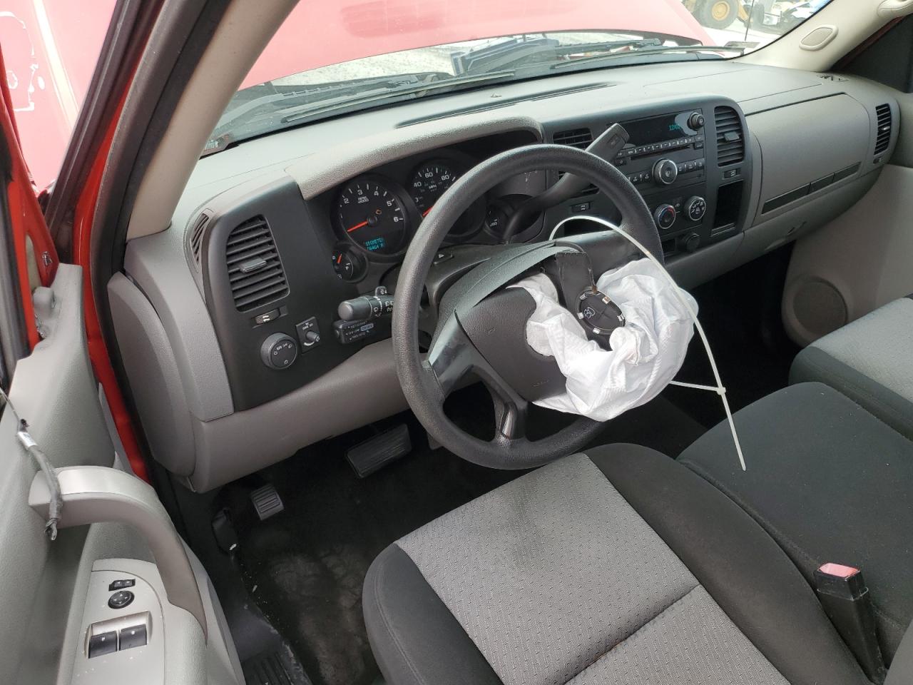 2009 GMC Sierra - Image 8